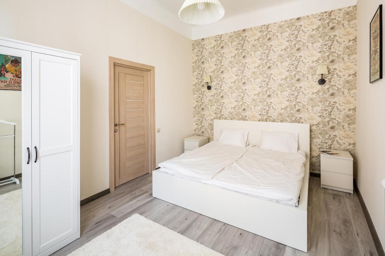 #1 Apartment Львів Екстер'єр фото