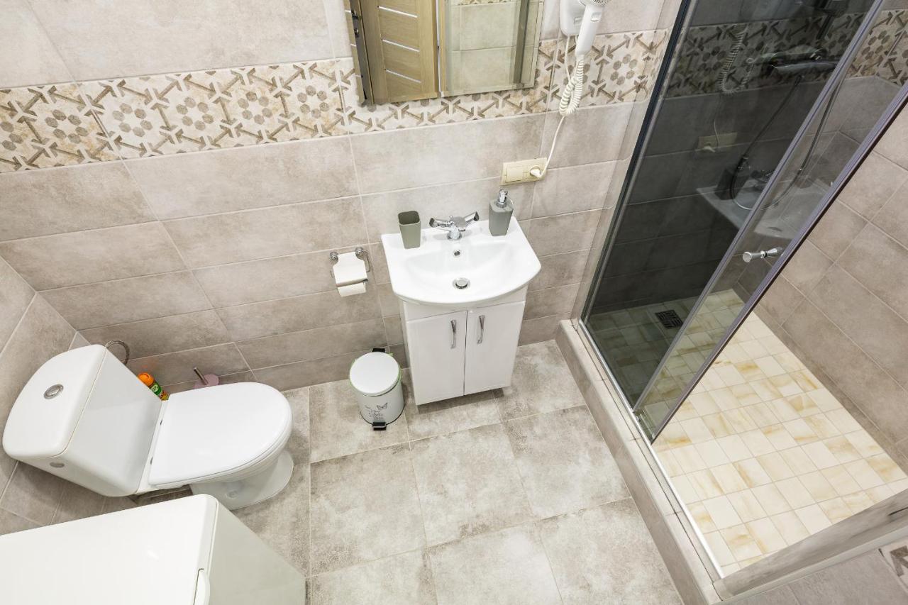 #1 Apartment Львів Екстер'єр фото